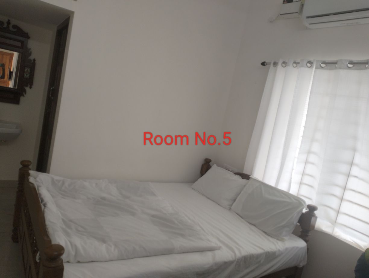 Room-5-bed Room-5-bed